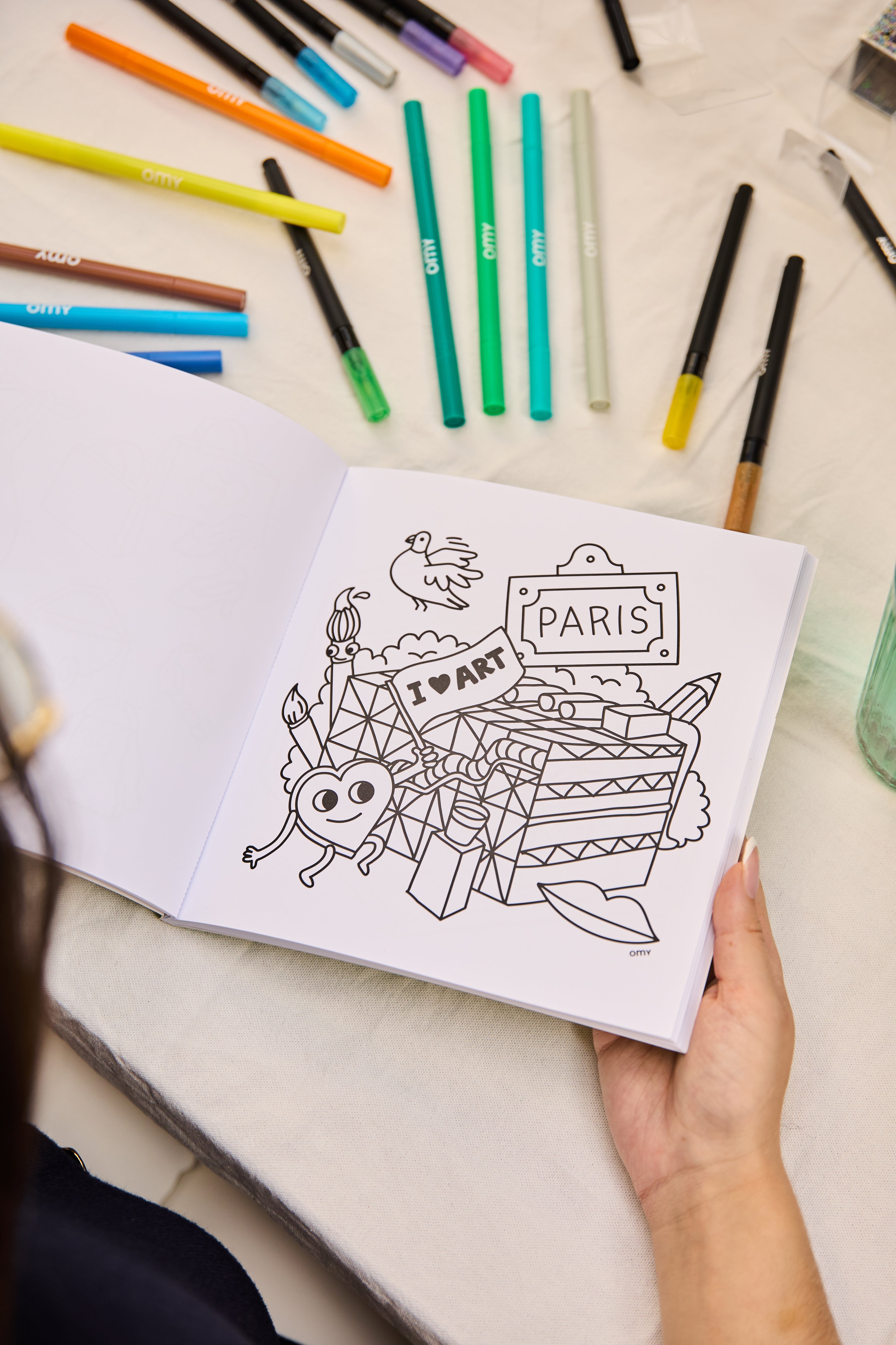 COZY COLORING BOOK PARIS