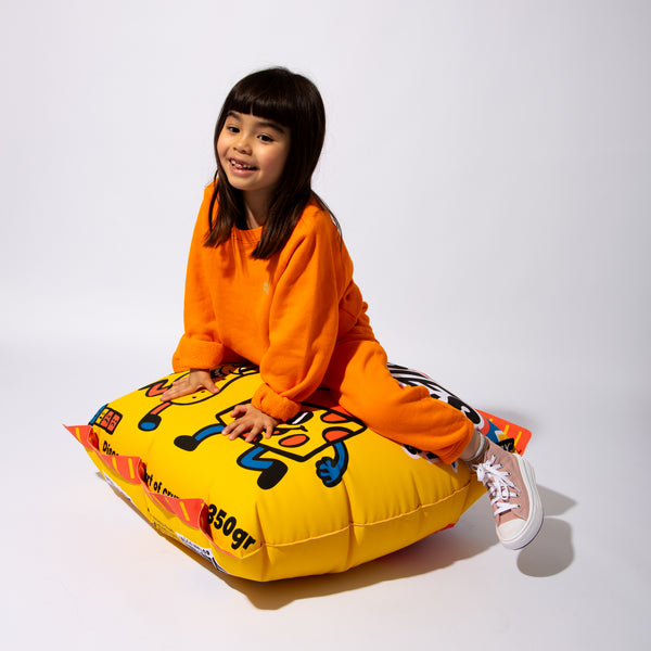 Crispies - Giant inflatable pillow