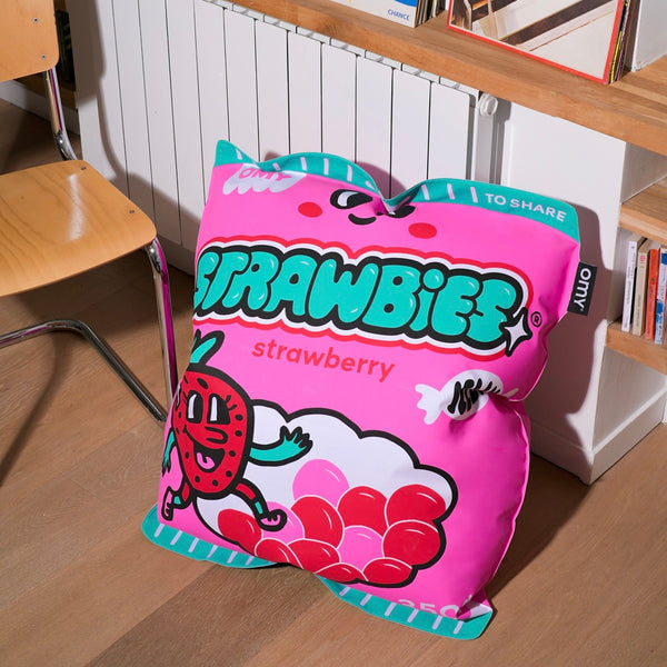 Strawbies - Giant inflatable pillow